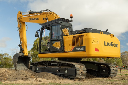 922E Excavator