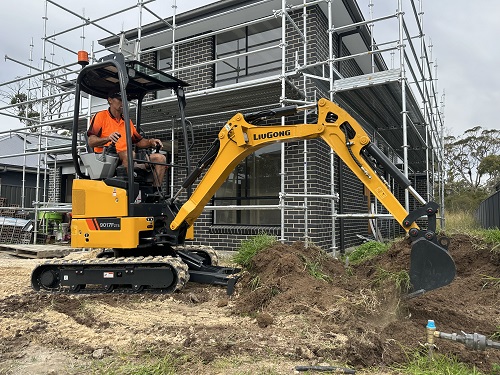 9017F ZTS Excavator